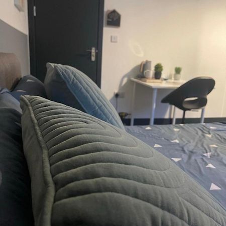 Elegant Studio1 Netflix Bathroom Close To Beach Swansea Extérieur photo