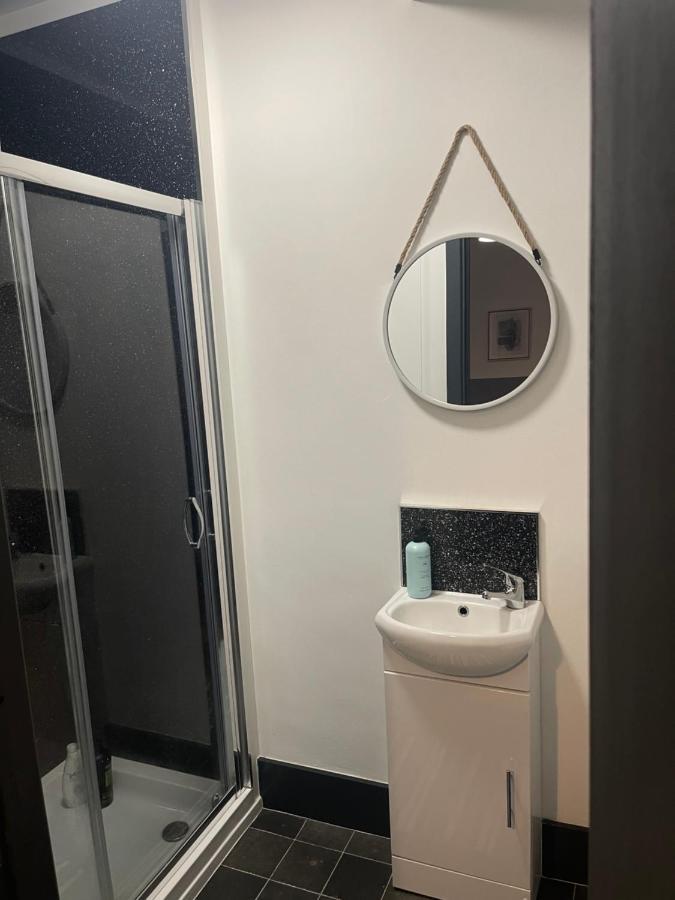 Elegant Studio1 Netflix Bathroom Close To Beach Swansea Extérieur photo