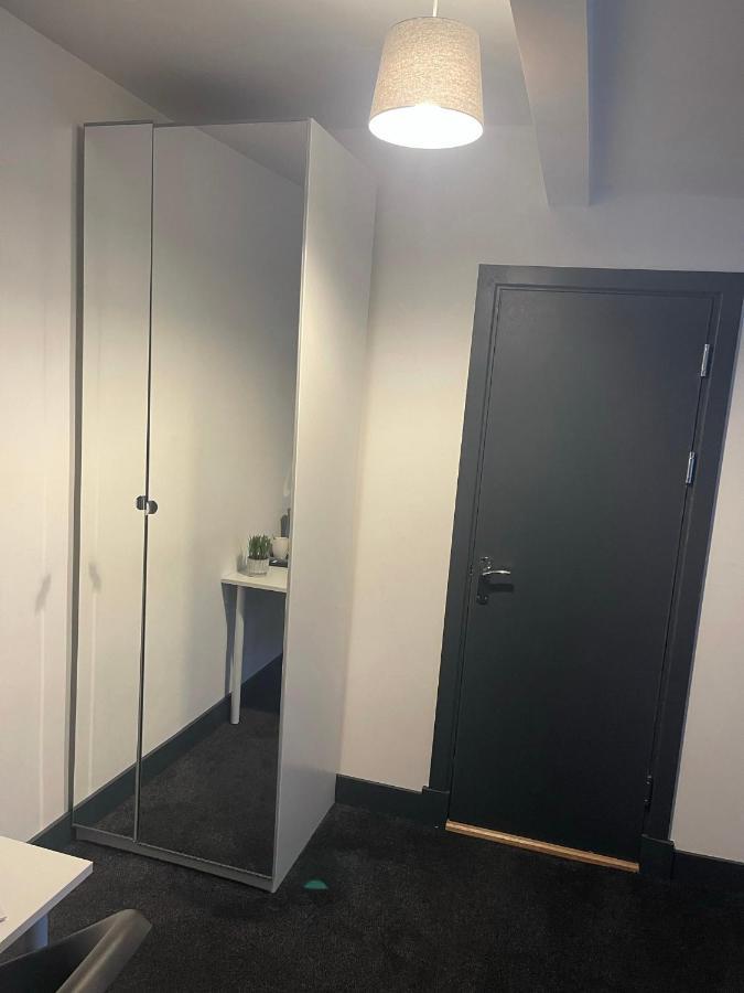 Elegant Studio1 Netflix Bathroom Close To Beach Swansea Extérieur photo