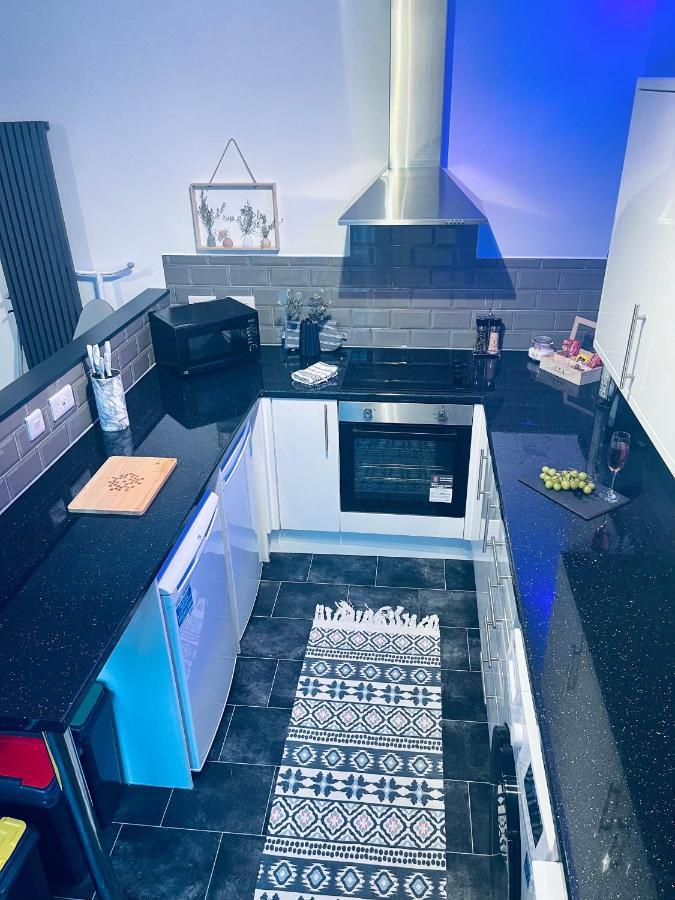 Elegant Studio1 Netflix Bathroom Close To Beach Swansea Extérieur photo